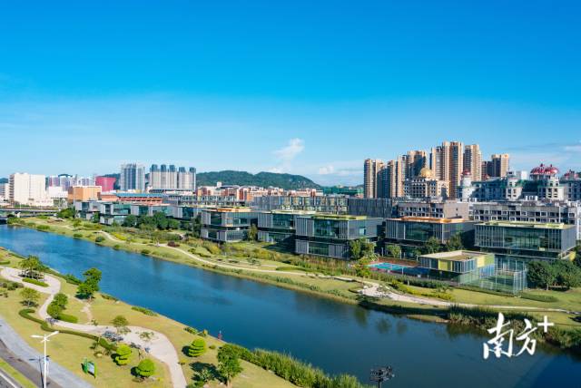 珠海澳大科技研究院、珠海澳科大科技研究院在合作區(qū)已開展項(xiàng)目孵化和成果轉(zhuǎn)化。 珠海澳大科技研究院、珠海澳科大科技研究院在合作區(qū)已開展項(xiàng)目孵化和成果轉(zhuǎn)化。