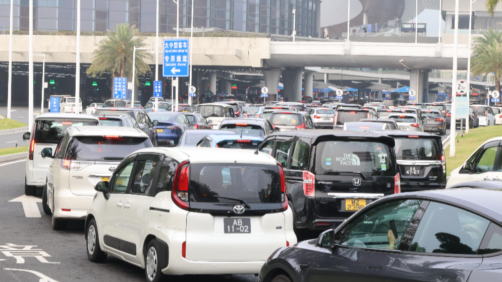 超100萬人次！港珠澳大橋“人車兩旺” 自駕“北上”成主流