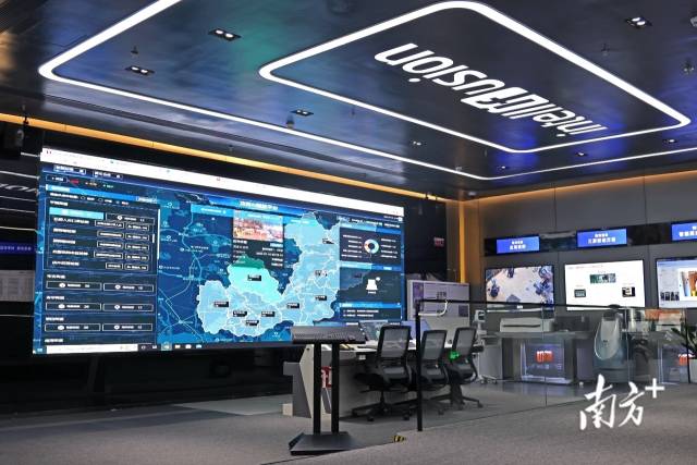 云天勵飛。 云天勵飛。