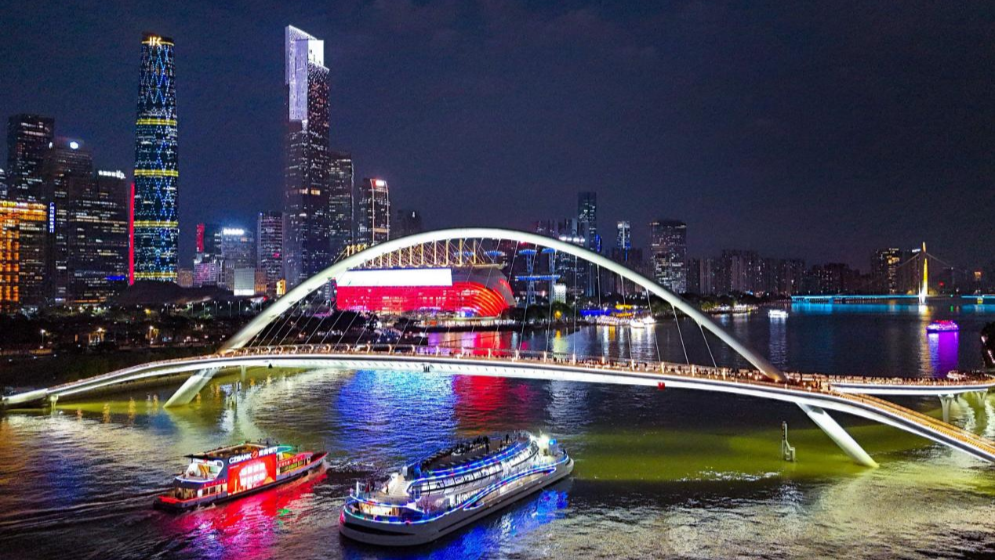 灣、玩、晚、萬——帶你領(lǐng)略大灣區(qū)夜生活