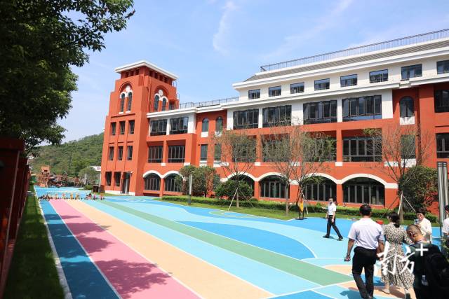 幼兒園。 幼兒園。