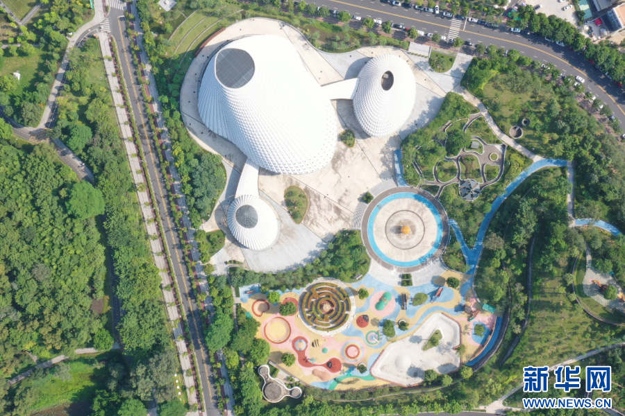 航拍中山金鐘湖國際文化旅游度假項目。新華網發（采訪對象供圖）