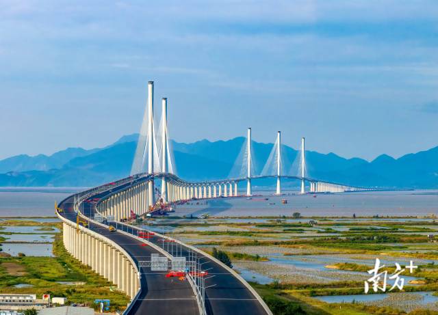 黃茅海跨海通道。