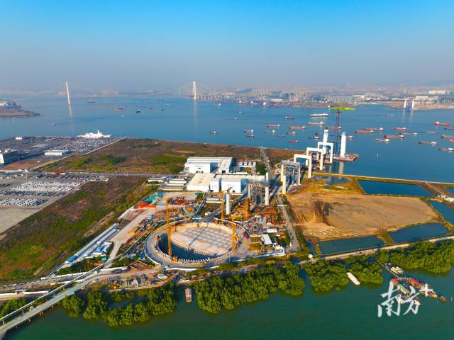 獅子洋通道建設(shè)現(xiàn)場。