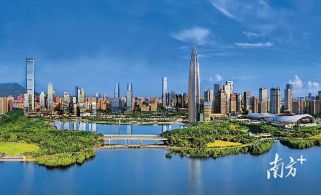 深圳