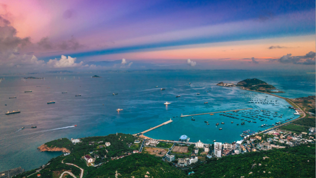 擦亮珠?！鞍賺u之市”名片，新的探索將為海洋海島注入新活力。