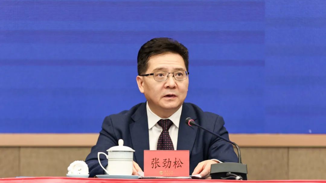 廣東省商務(wù)廳廳長張勁松 廣東省商務(wù)廳廳長張勁松