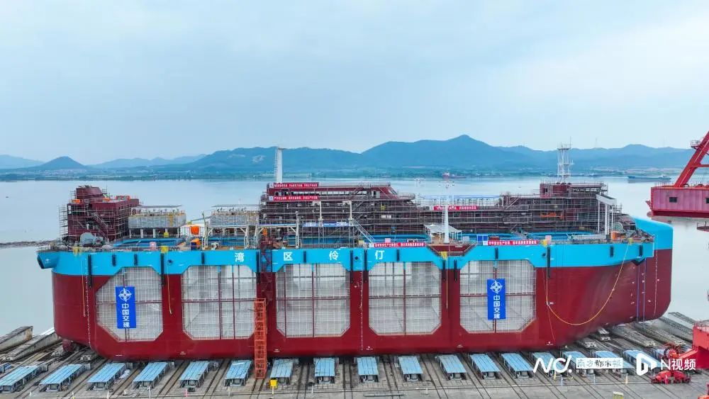 “灣區伶仃”號選用了高強鋼作為建造主材料。圖源:南方都市報 “灣區伶仃”號選用了高強鋼作為建造主材料。圖源:南方都市報