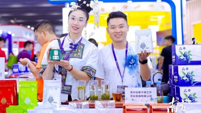 黔東南州組團(tuán)參加中食展(廣州)江南果蔬產(chǎn)業(yè)博覽會。廣東省粵黔協(xié)作工作隊黔東南工作組供圖 黔東南州組團(tuán)參加中食展(廣州)江南果蔬產(chǎn)業(yè)博覽會。廣東省粵黔協(xié)作工作隊黔東南工作組供圖