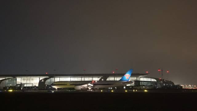 廣州白云國際機場第五跑道