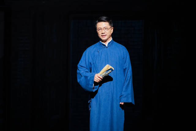 國家話劇院話劇《四世同堂》劇照。