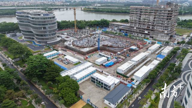 項目施工前期。