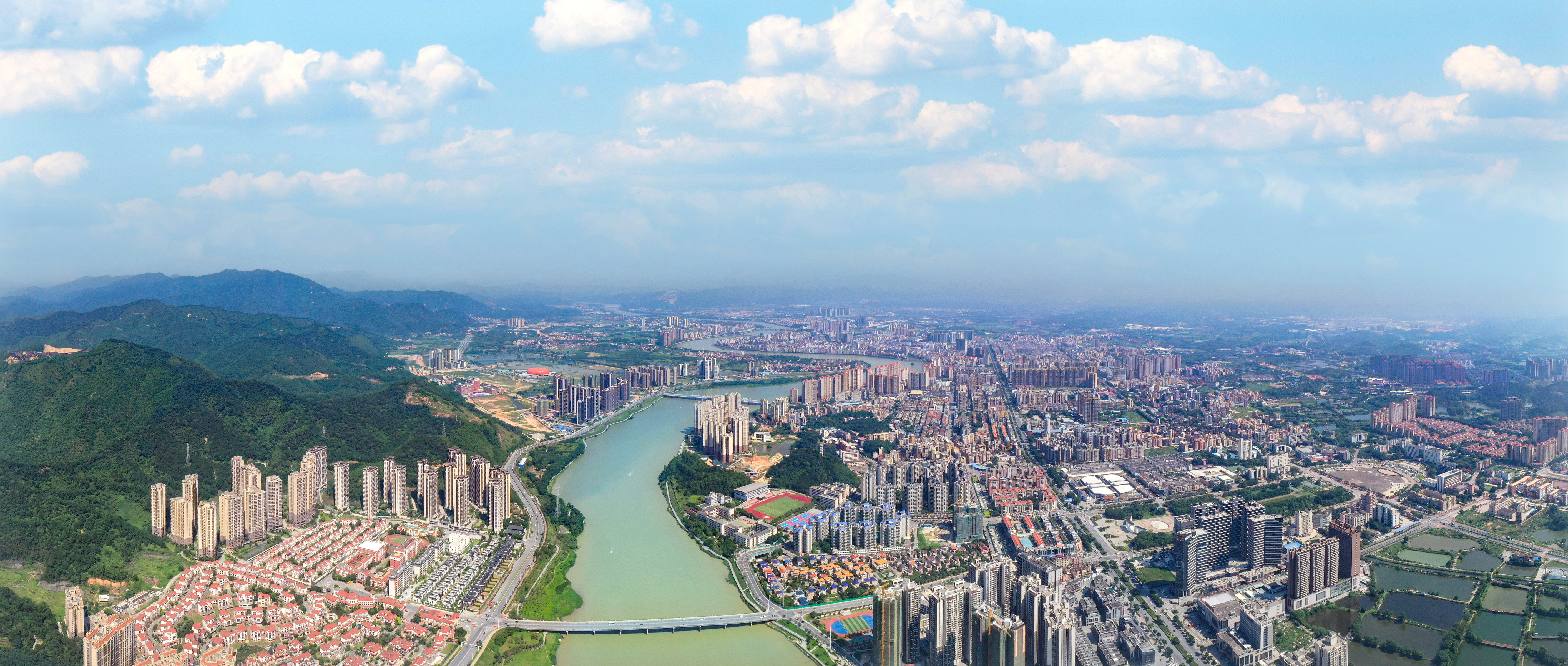 “百千萬工程”推進下,全省區域協調發展 “百千萬工程”推進下,全省區域協調發展