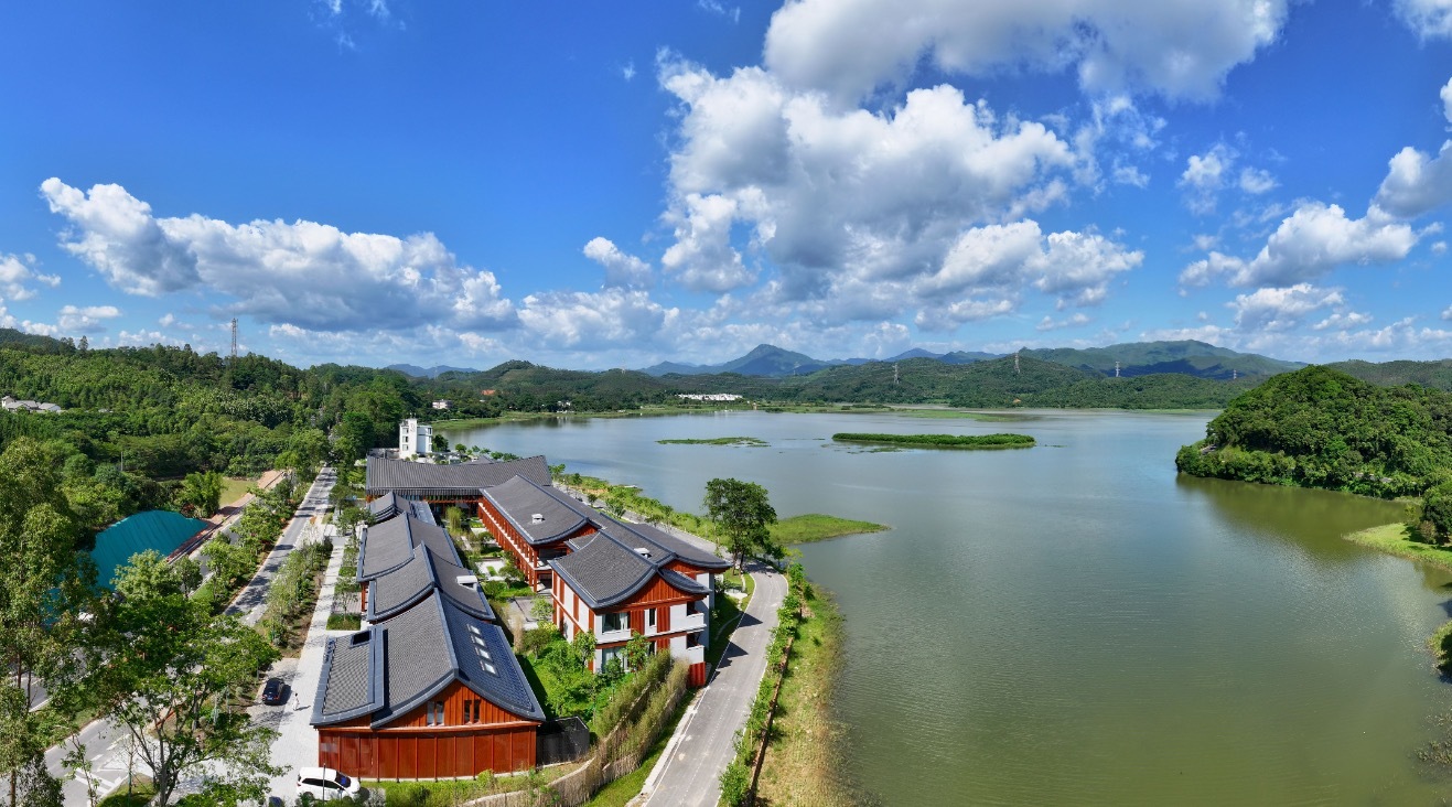 惠州博羅顯崗水庫驛站。