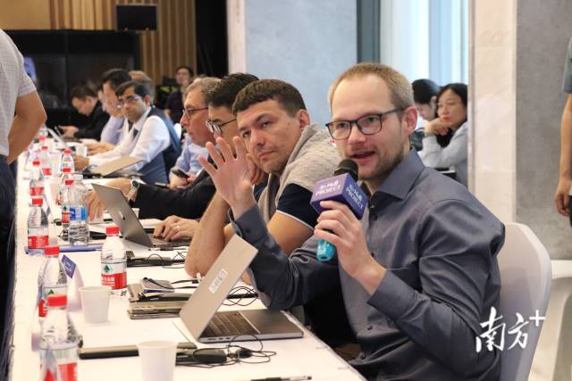 人體蛋白質組導航國際大科學計劃匯聚全球頂尖科學家深入探討國際合作與共贏。 人體蛋白質組導航國際大科學計劃匯聚全球頂尖科學家深入探討國際合作與共贏。