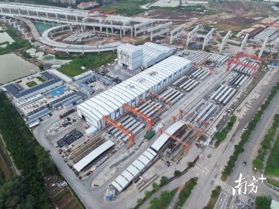 獅子洋通道T15合同段項目建設現(xiàn)場。