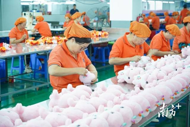 廣東哈一代玩具股份有限公司的出貨區 廣東哈一代玩具股份有限公司的出貨區