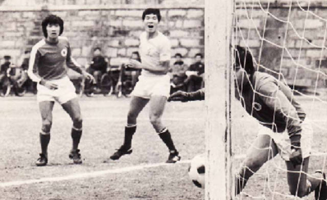 1979年1月21日，第一屆省港杯在越秀山體育場舉行。資料圖片