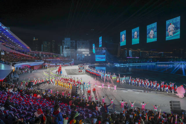 第十五屆全國運動會閉幕式 第十五屆全國運動會閉幕式