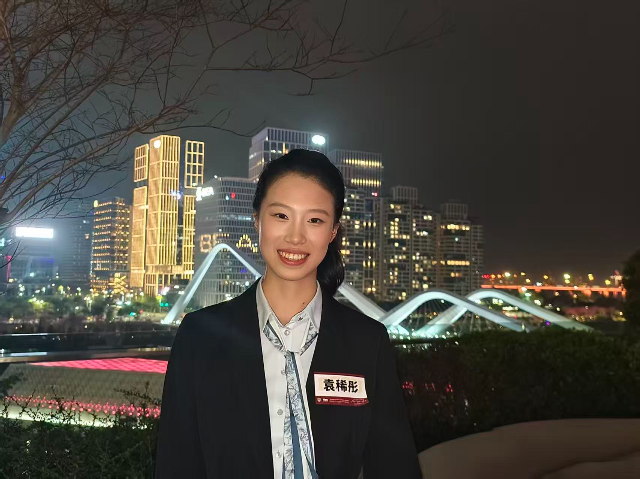 北京外國(guó)語大學(xué)葡萄牙語專業(yè)的香港學(xué)生袁稀彤