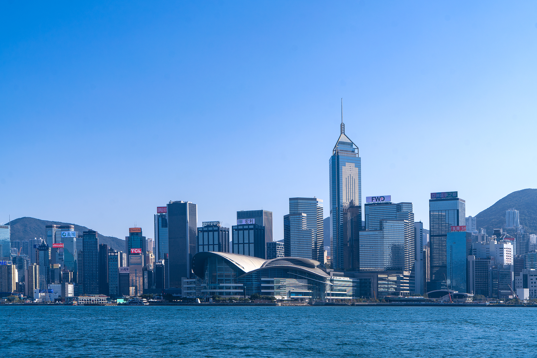 A view of the Hong Kong Convention and Exhibition Centre, from the East Tsim Sha Tsui Pier. Hong Kong SAR, China. January 14, 2026. /VCG