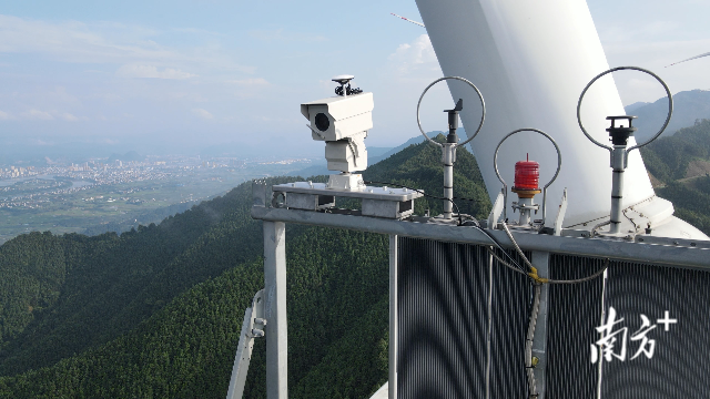 博冠光電打造的“8K+5G+AI”超高清云臺攝像機填補國內空白。