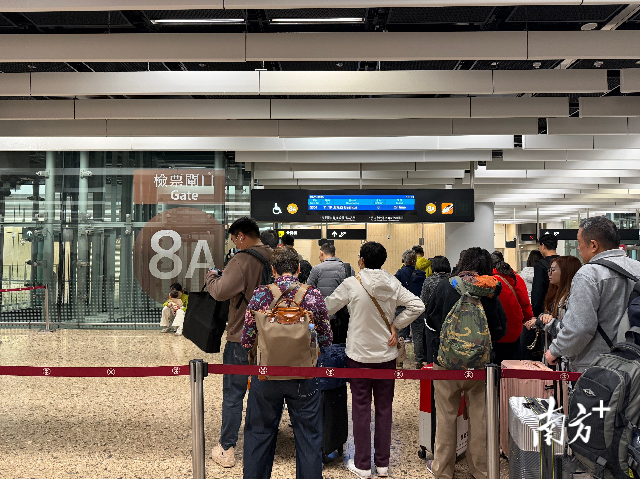 廣深港高鐵。通訊員供圖 廣深港高鐵。通訊員供圖