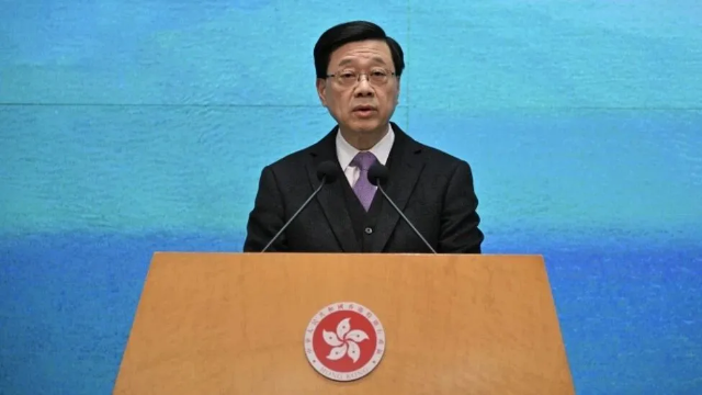 李家超:預算案措施創新務實 呼吁社會各界支持 李家超:預算案措施創新務實 呼吁社會各界支持
