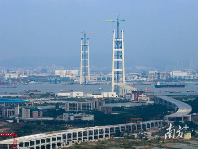 建設中的獅子洋通道。